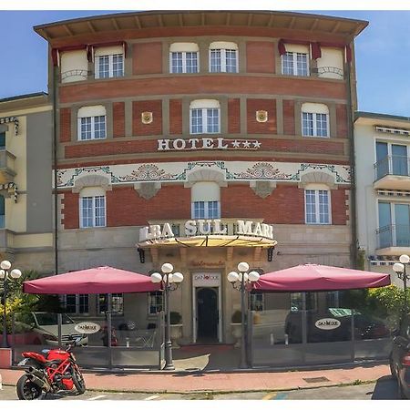 Hotel Alba Sul Mare à Lido di Camaiore Extérieur photo