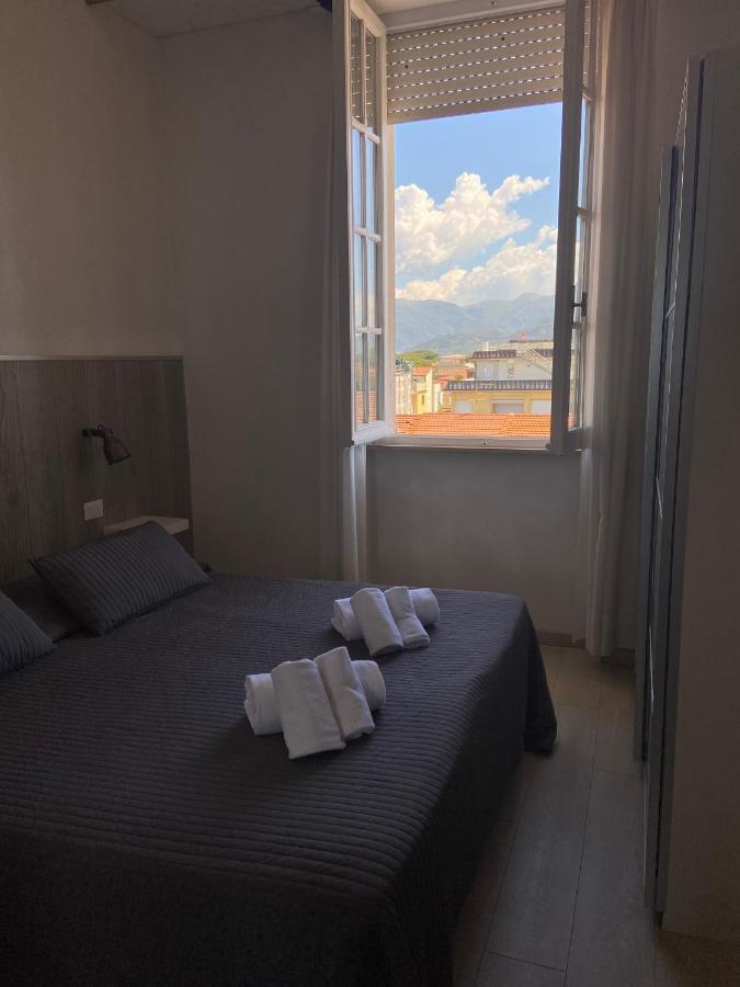 Hotel Alba Sul Mare à Lido di Camaiore Extérieur photo