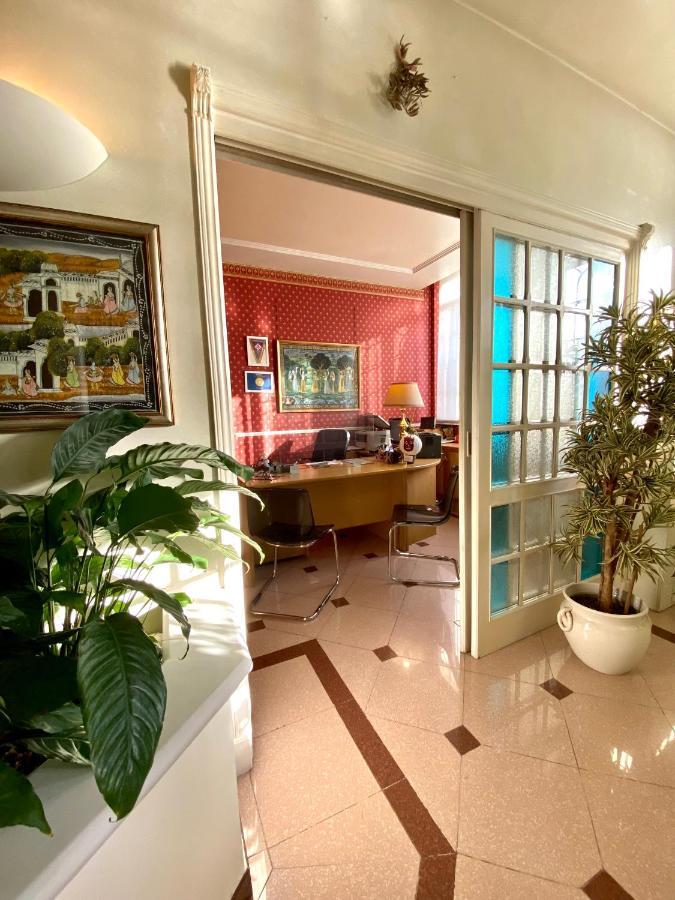 Hotel Alba Sul Mare à Lido di Camaiore Extérieur photo